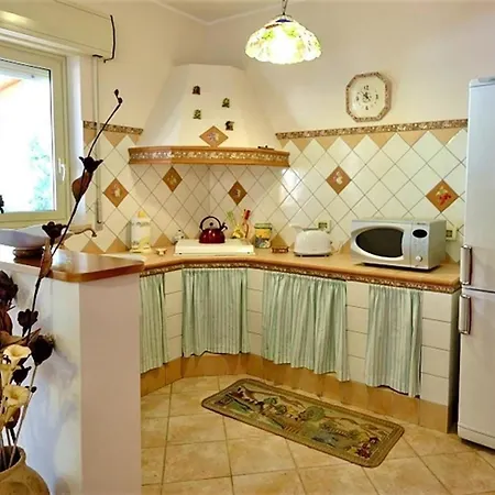 Holiday home Rita Mit Privatpool *